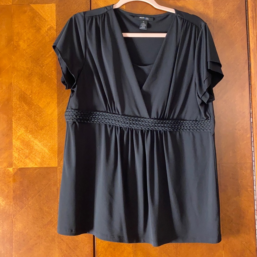 Women’s Style and co petite XL Black blouse NWOT